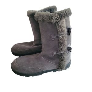 Sonoma Gray Fur-Lined Women's Boots  Size 10
